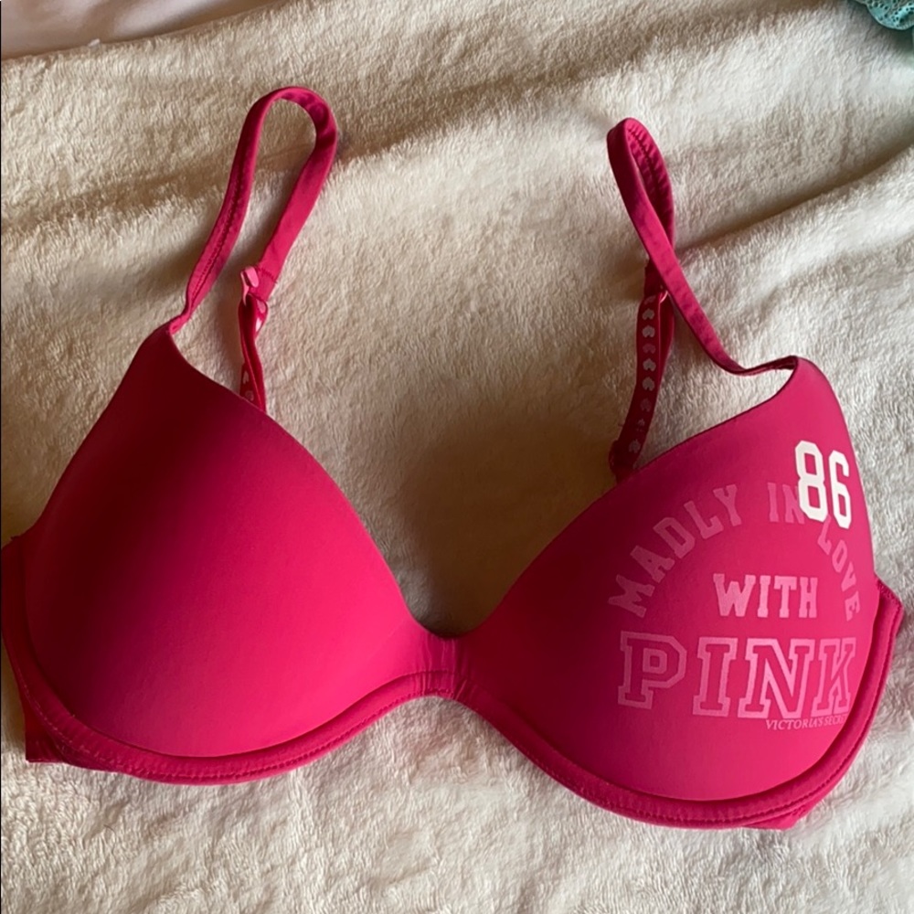 Pink scoop neck bra